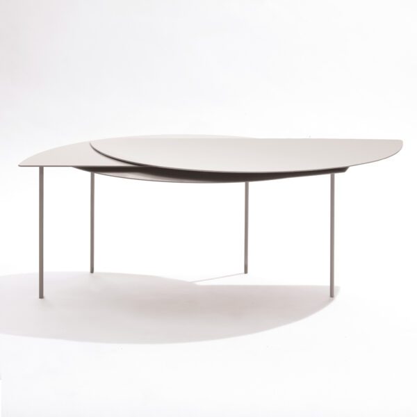 Ultra modern coffeee table Alhena, sofa table by Luxury interior design service jacobsroom